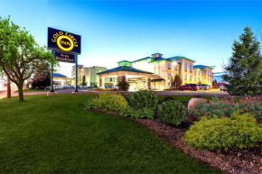  Gold Circle Inn  Ллойдминстер